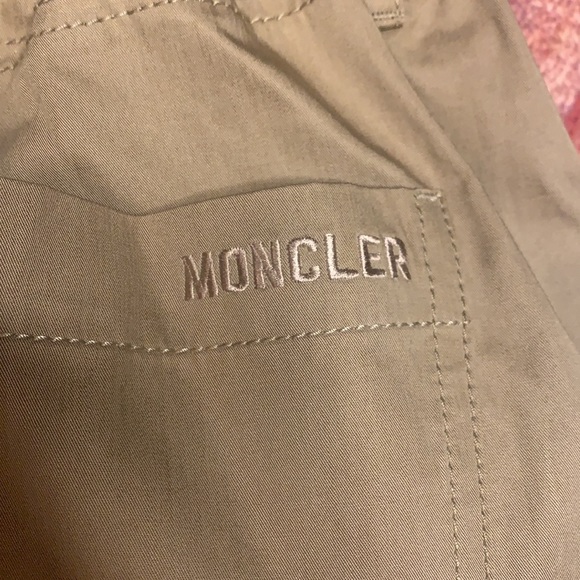 Moncler Paperbag Shorts - Picture 10 of 12
